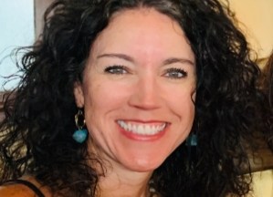 Theresa Thomas